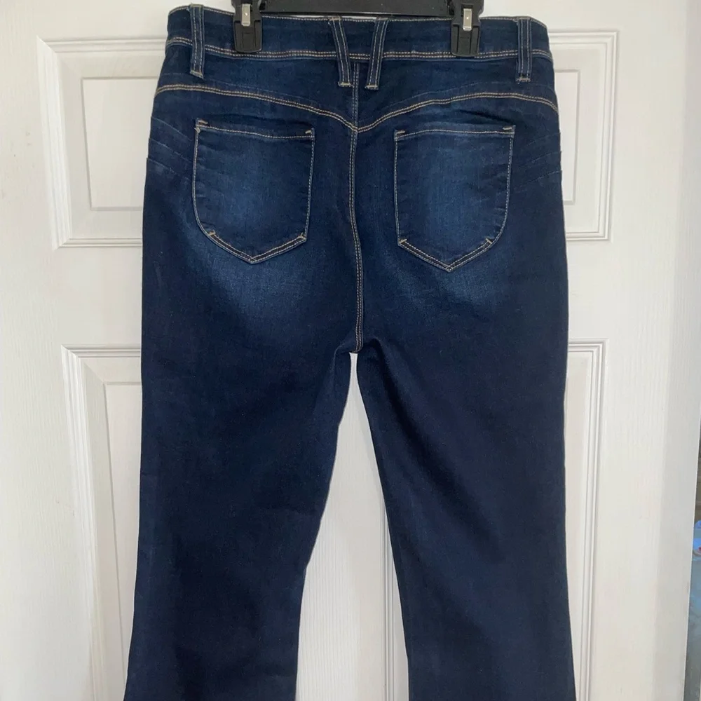 Fashion Nova Women’s Jeans - Picture 4 of 6